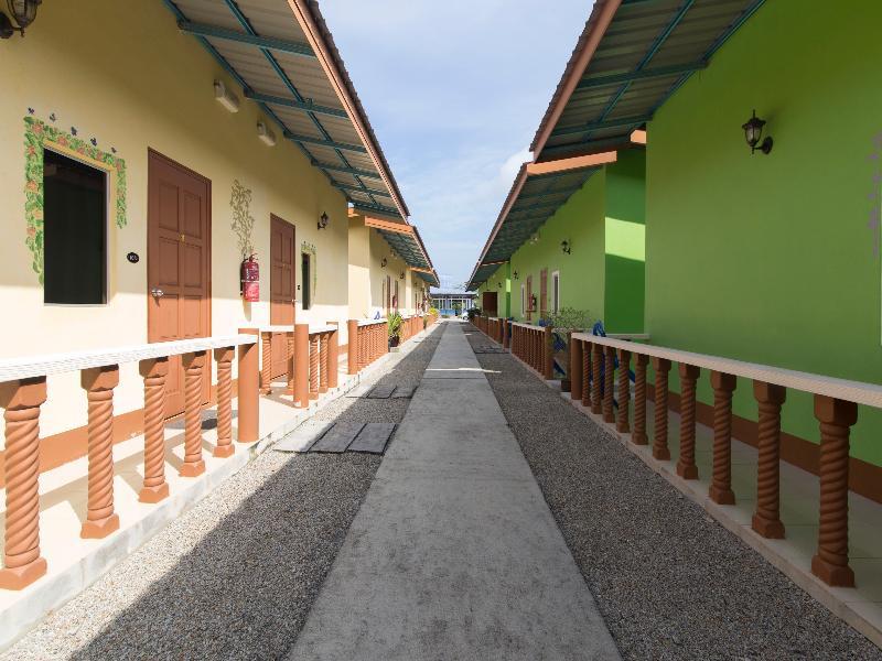 Oyo 44124 De Langkawi Resort And Convertion Centre Ayer Hangat Εξωτερικό φωτογραφία