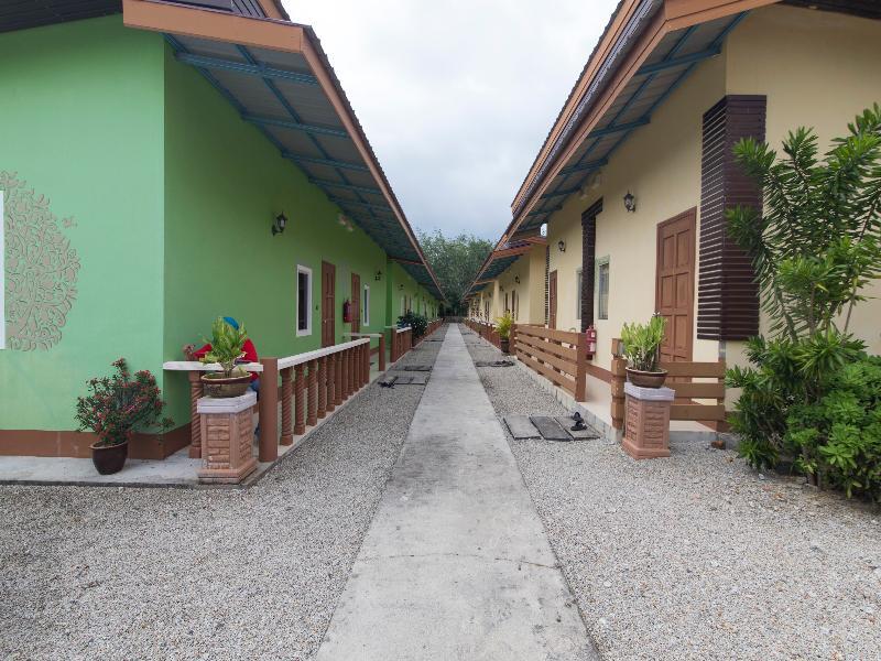 Oyo 44124 De Langkawi Resort And Convertion Centre Ayer Hangat Εξωτερικό φωτογραφία